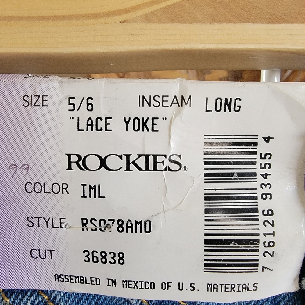 Rockies High Rise Blue Jeans - Picture 7 of 11